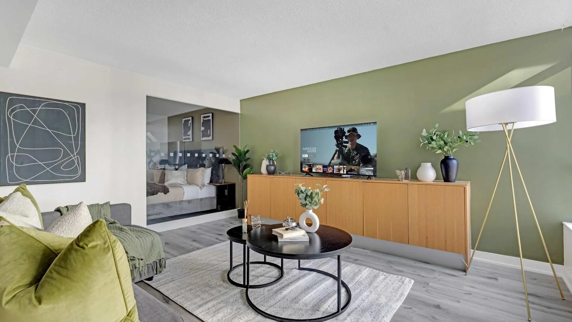 Stylish 3Br Condo Downtown Living W Parking Toronto Apartment